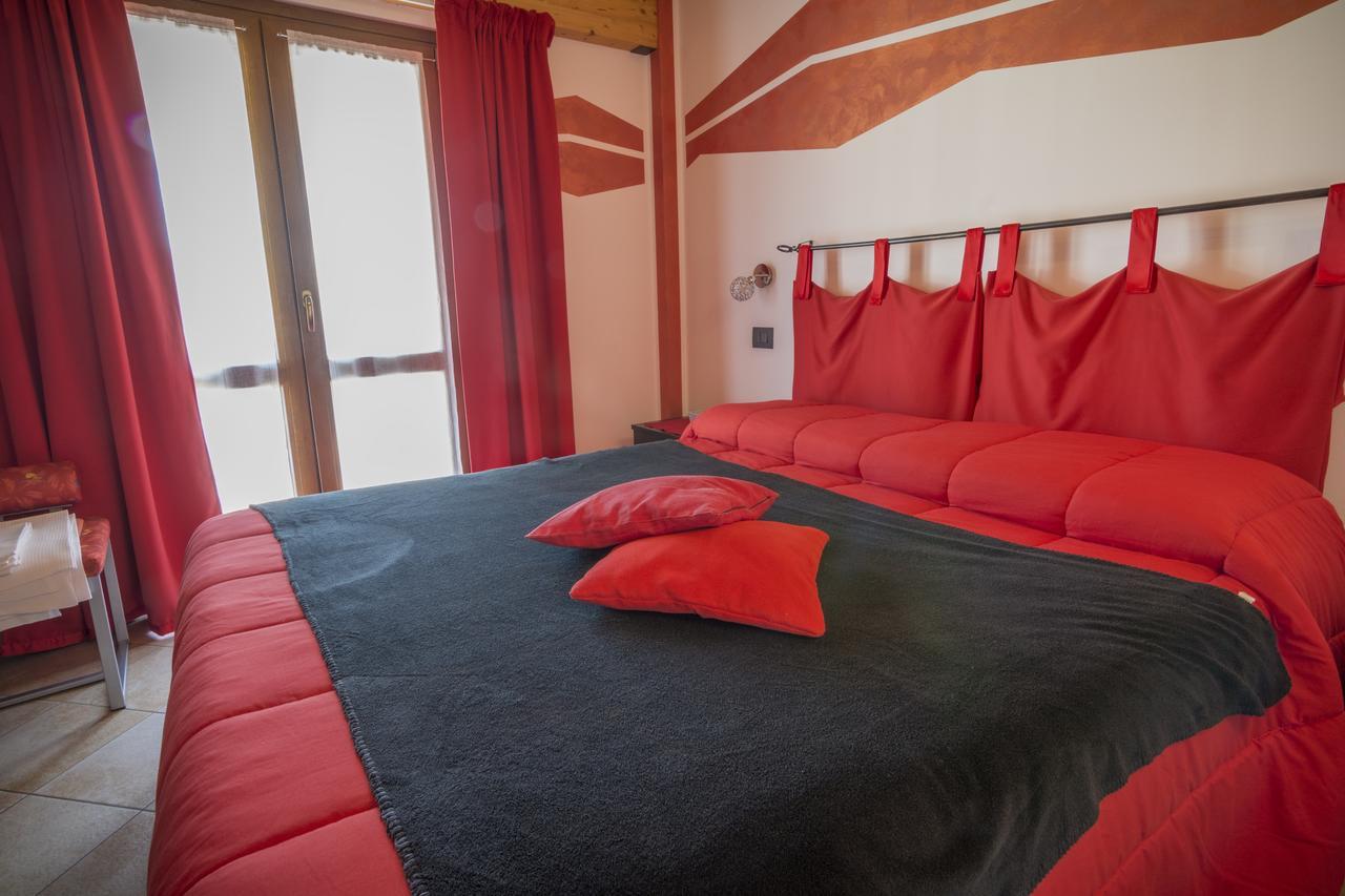 La Casa Del Grillo 1 Bed & Breakfast Aosta Eksteriør bilde