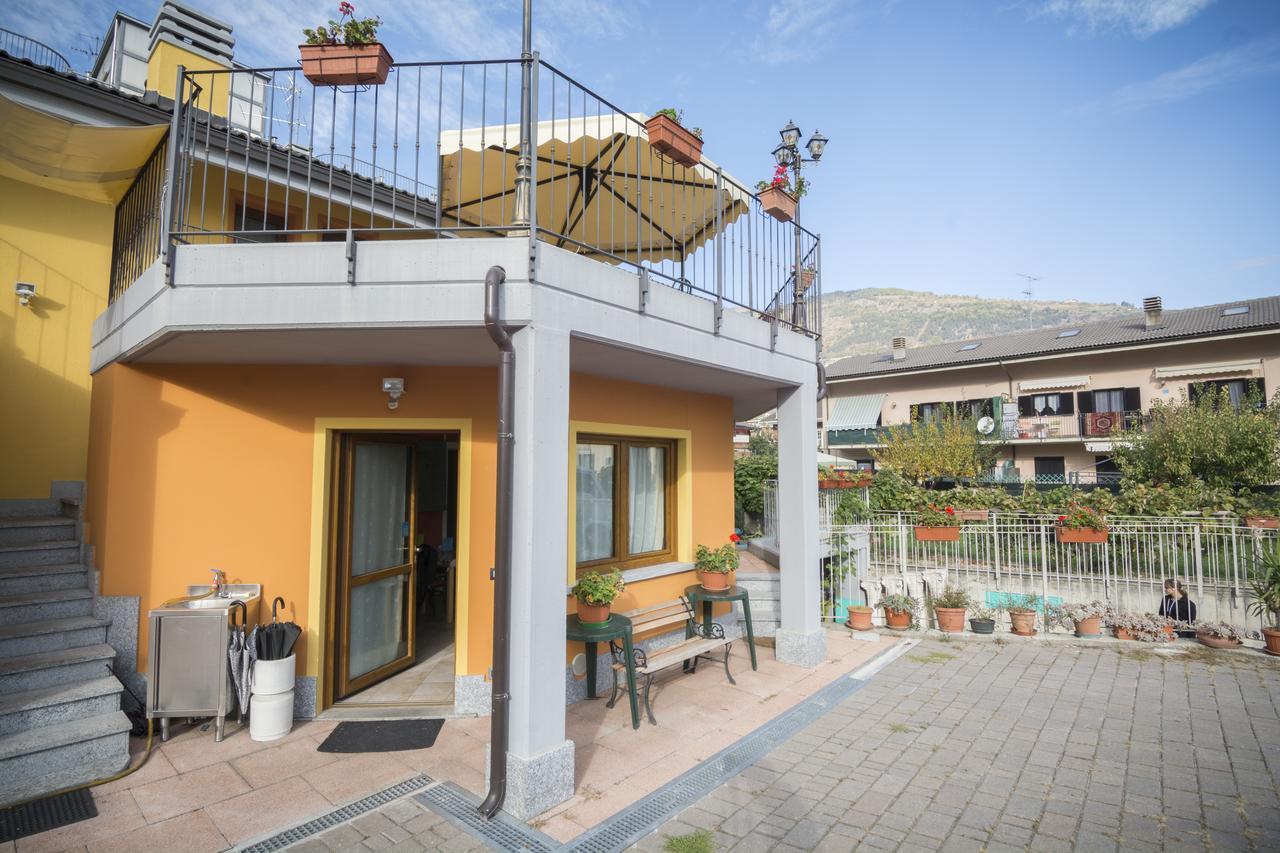 La Casa Del Grillo 1 Bed & Breakfast Aosta Eksteriør bilde
