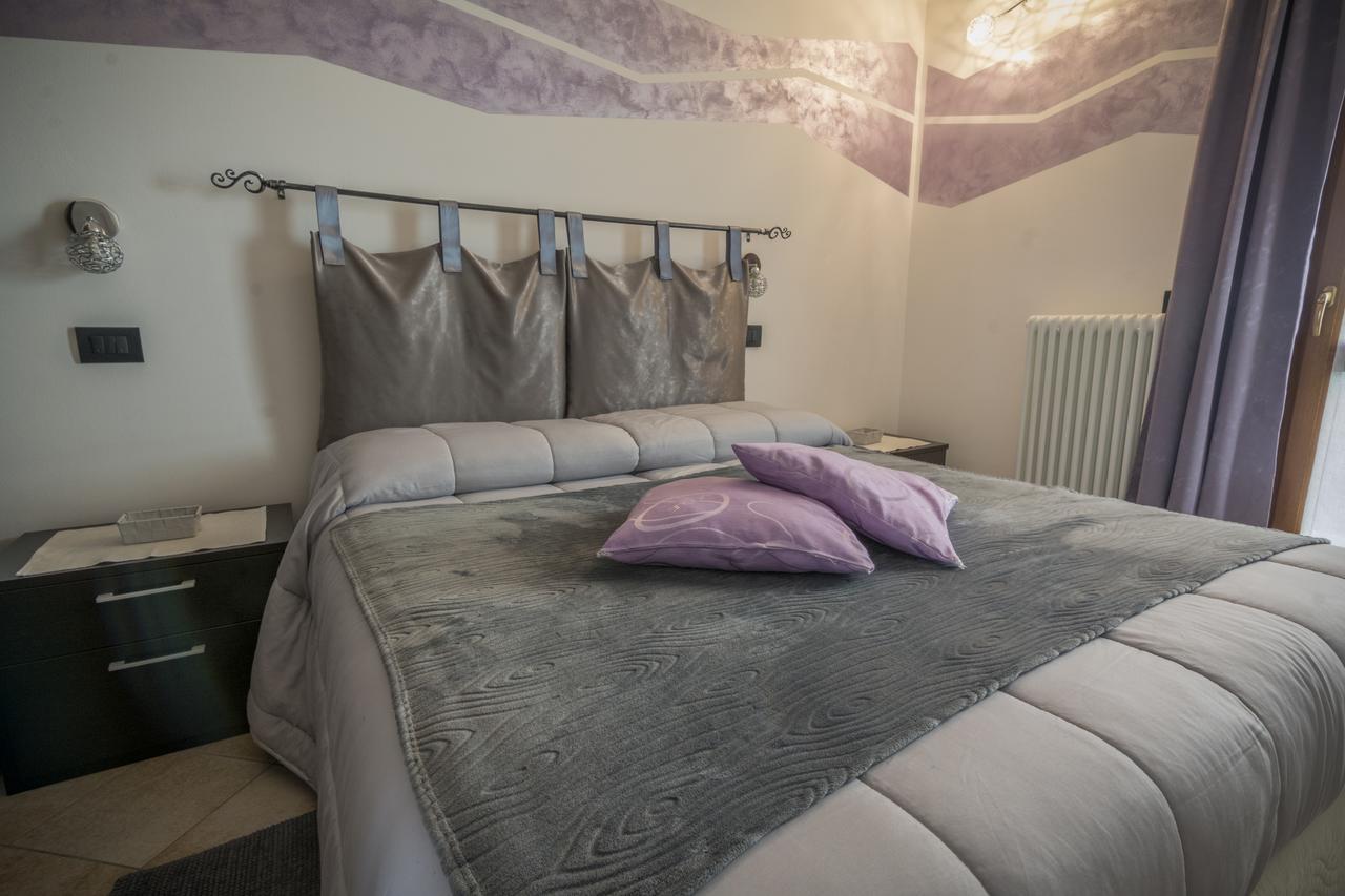 La Casa Del Grillo 1 Bed & Breakfast Aosta Eksteriør bilde